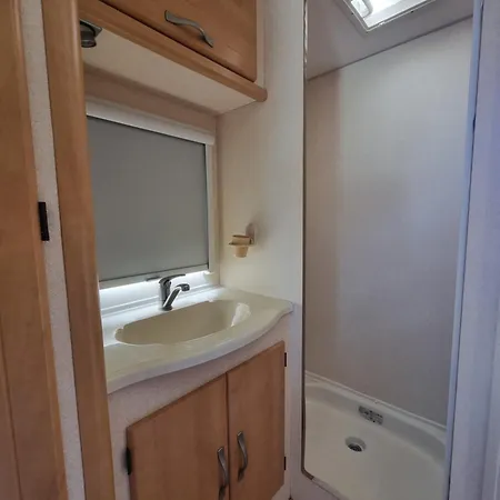 Caravans For Rent Himare