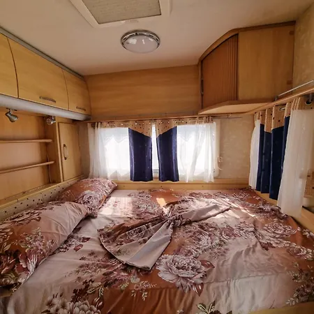 Caravans For Rent Campeggio Himare